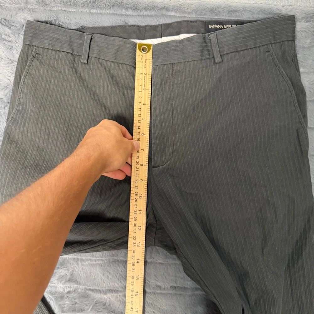 Banana Republic Mens Gray Pinstripe Dress Pants 36x34 Straight Leg Cotton Blend